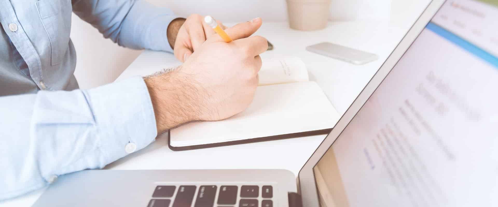 Diagnostiska egenskaper och potentiella tillämpningar av PPG-signaler inom sjukvården: En systematisk genomgång